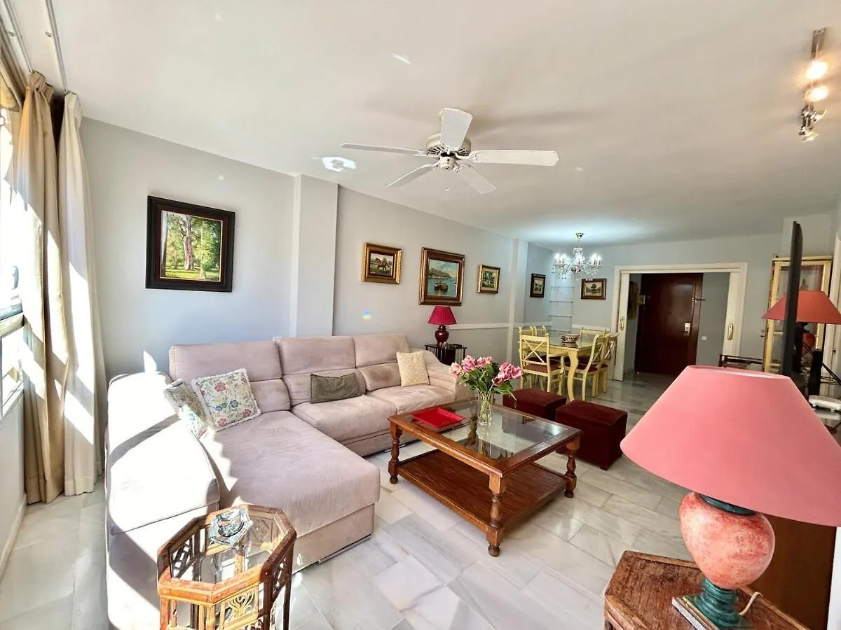 Apartment In Marbella Center With Parking In The Building