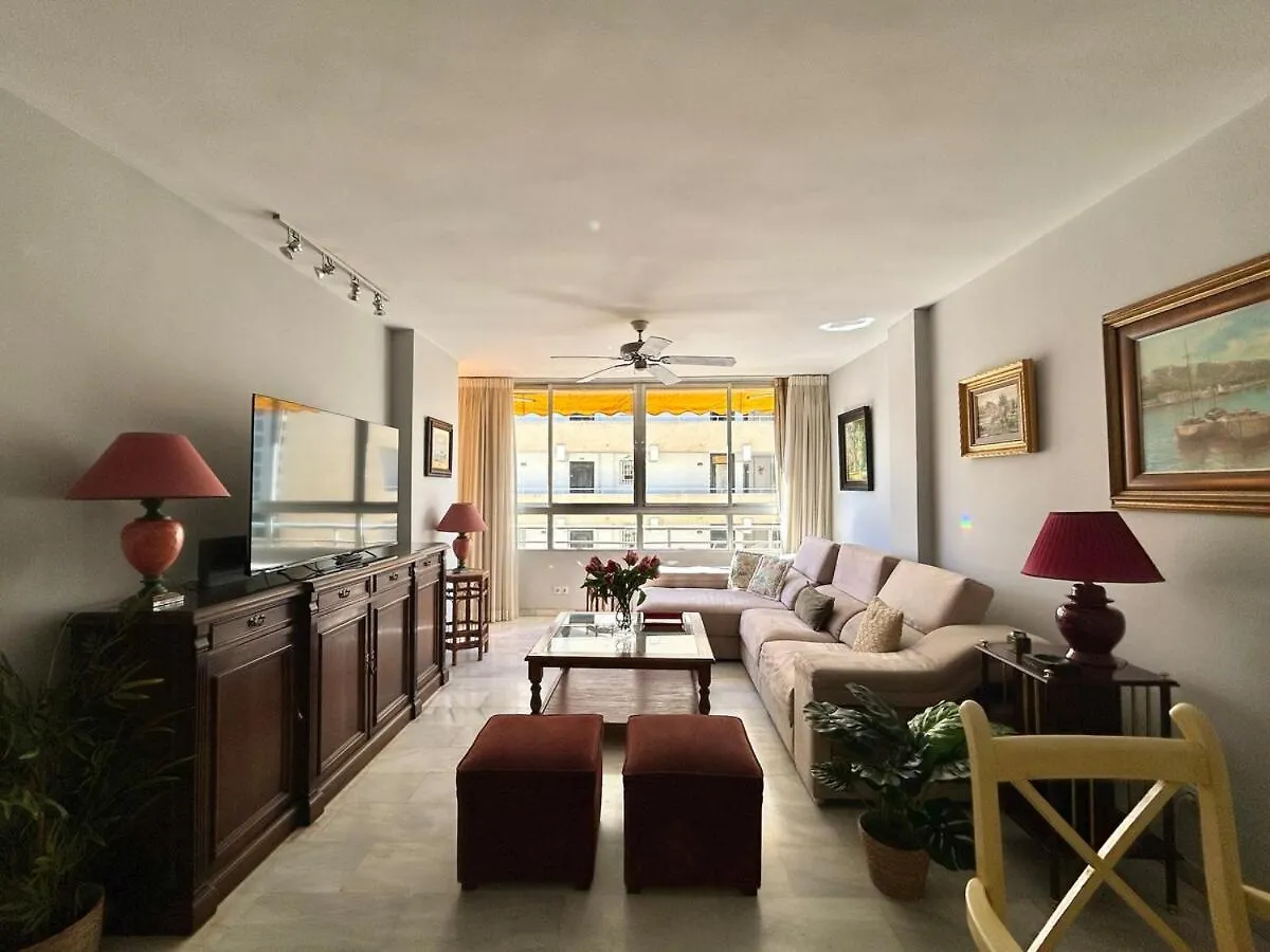 Apartment In Marbella Center With Parking In The Building